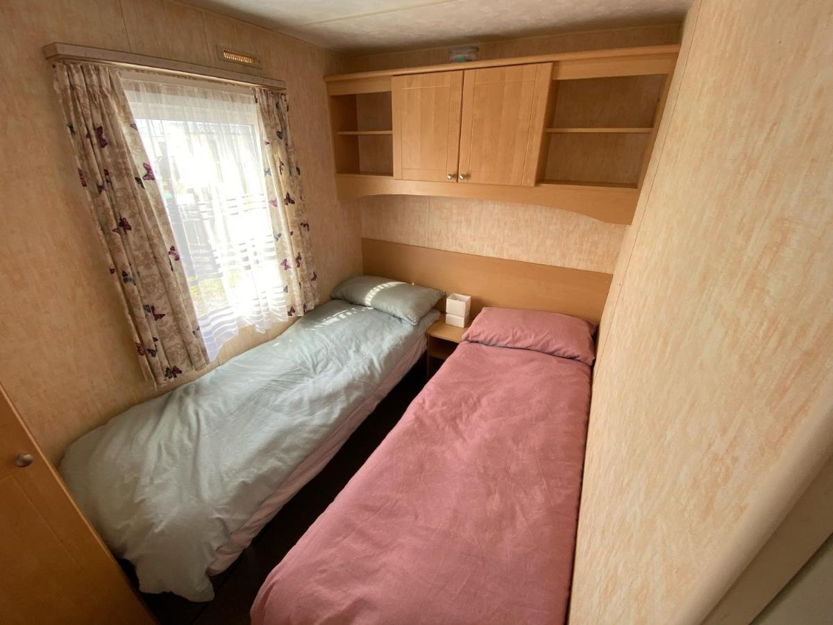 Lake District Static Caravan Lakeside Cumbria Millom Extérieur photo