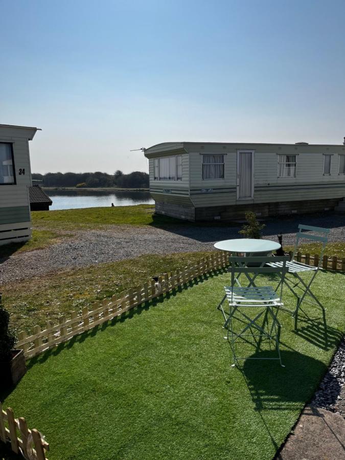 Lake District Static Caravan Lakeside Cumbria Millom Extérieur photo
